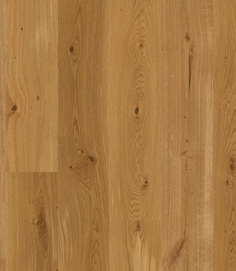 Hellbraune Dielen mit Holzmaserung und sichtbaren Astlöchern.