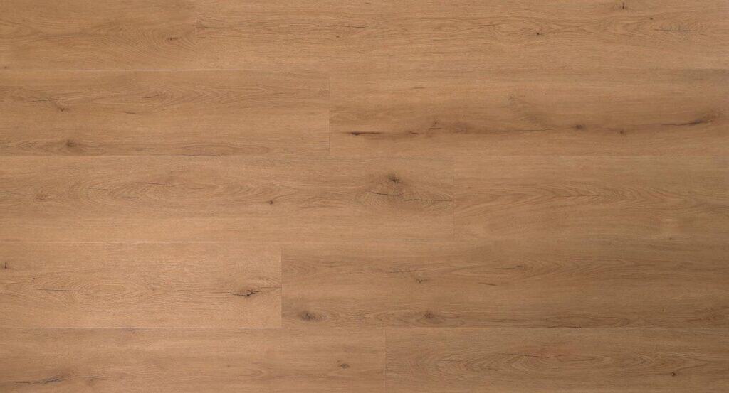 Hellbraune Bodenbelagsdielen in Holzoptik mit natürlicher Maserung.