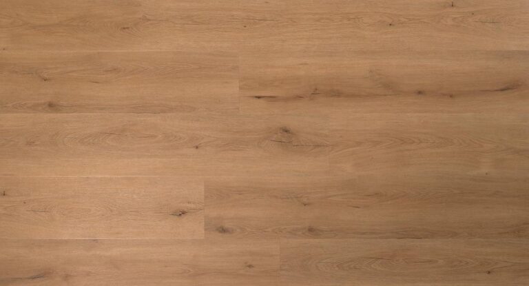Hellbraune Bodenbelagsdielen in Holzoptik mit natürlicher Maserung.